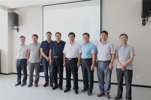 黄占斌教授来校开展学术交流