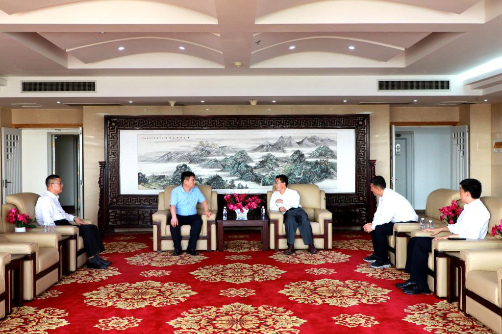 自治区党委组织部来我校调研党建工作